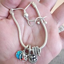 Adjustable Pandora Bracelet With Charms 