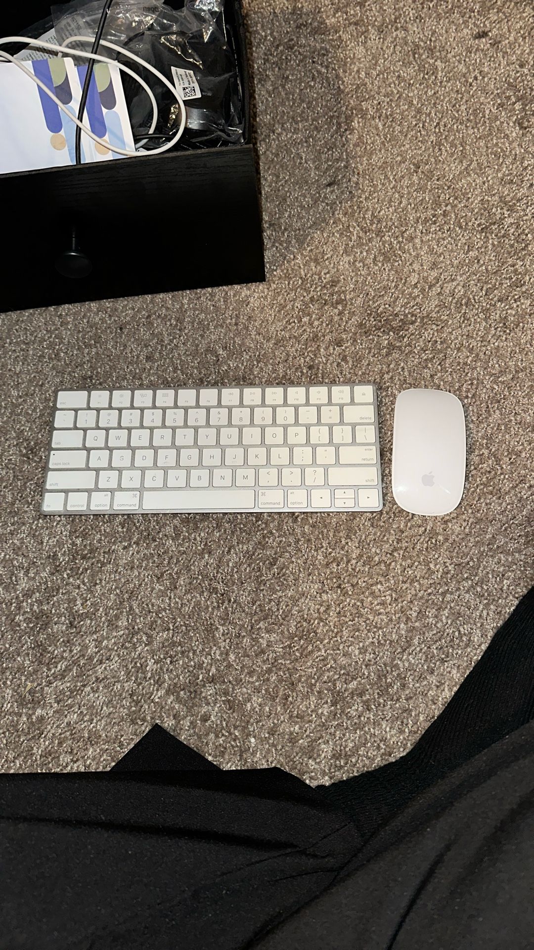 Apple Wireless Mouse And Keyboard
