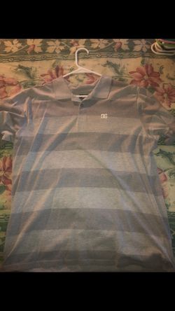 Men’s XL DC collared shirt