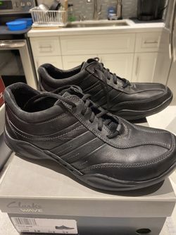 Clark’s brand new men’s Clark’s size 8