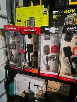 Kwikset Front Door Lock Sets – Lot of 4
