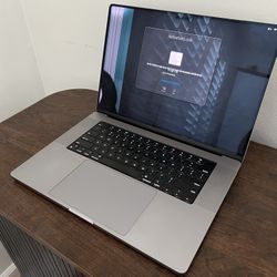 (For Parts) Cracked Screen & Icloud Locked Apple MacBook Pro (16-inch, 2021) M1 A2485 Laptop Computer Space Gray