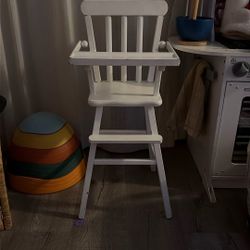 Wooden Doll Highchair 