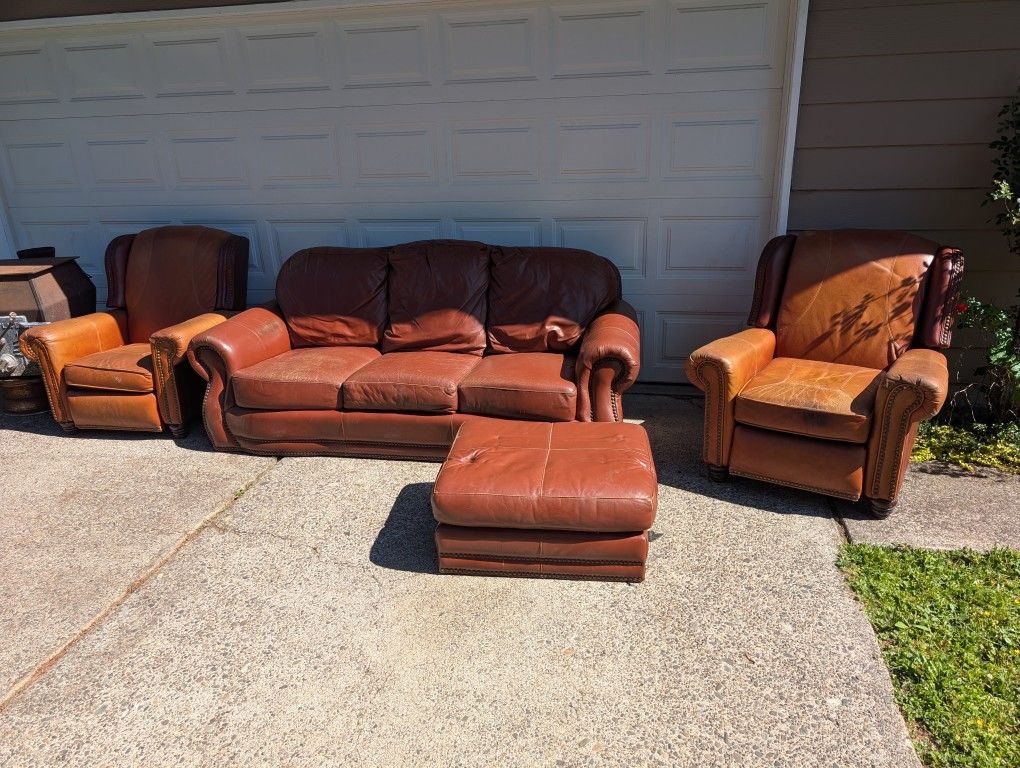 Rustic Leather Set