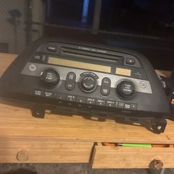 Honda Odyssey Factory Radio