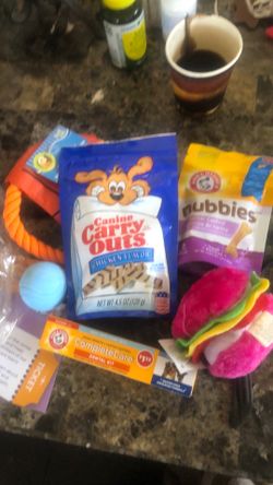 Pet supplies