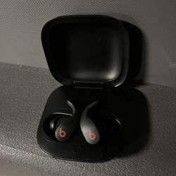 Beats Earbuds 