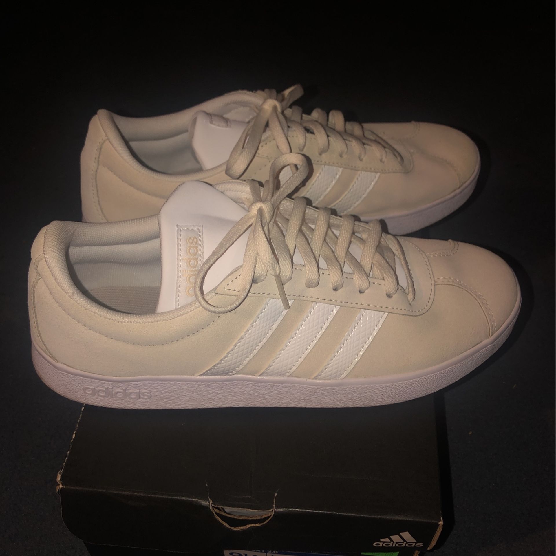 Adidas WMNS VL Court 2.0 Slightly Worn SZ 9.5