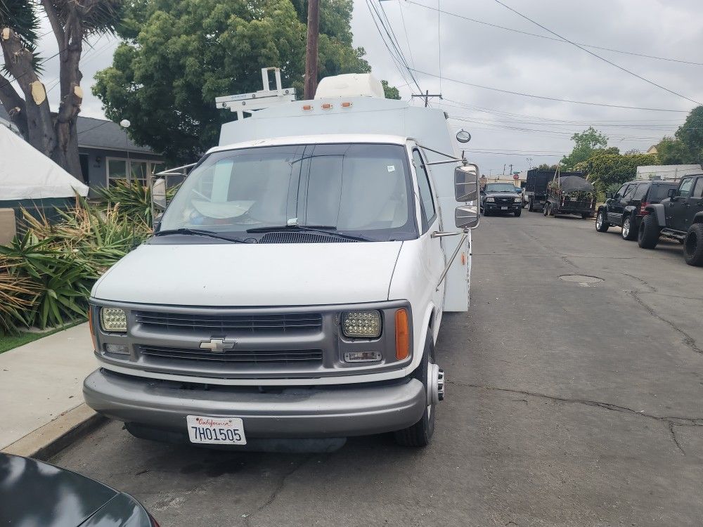 2001 Chevrolet Express