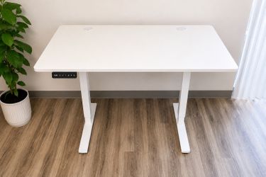 Adjust desk 40 inch