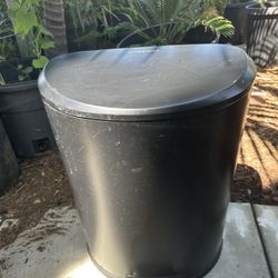 Trash Bin