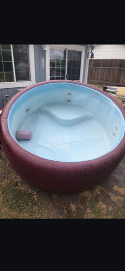 Soft tub, hot tub