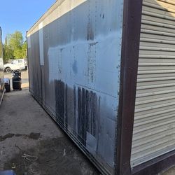 20ft SEA CONTAINER FREEEE DELIVERY Read
