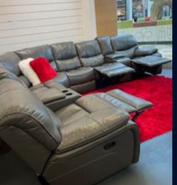 Madrid reclining sectional $1499