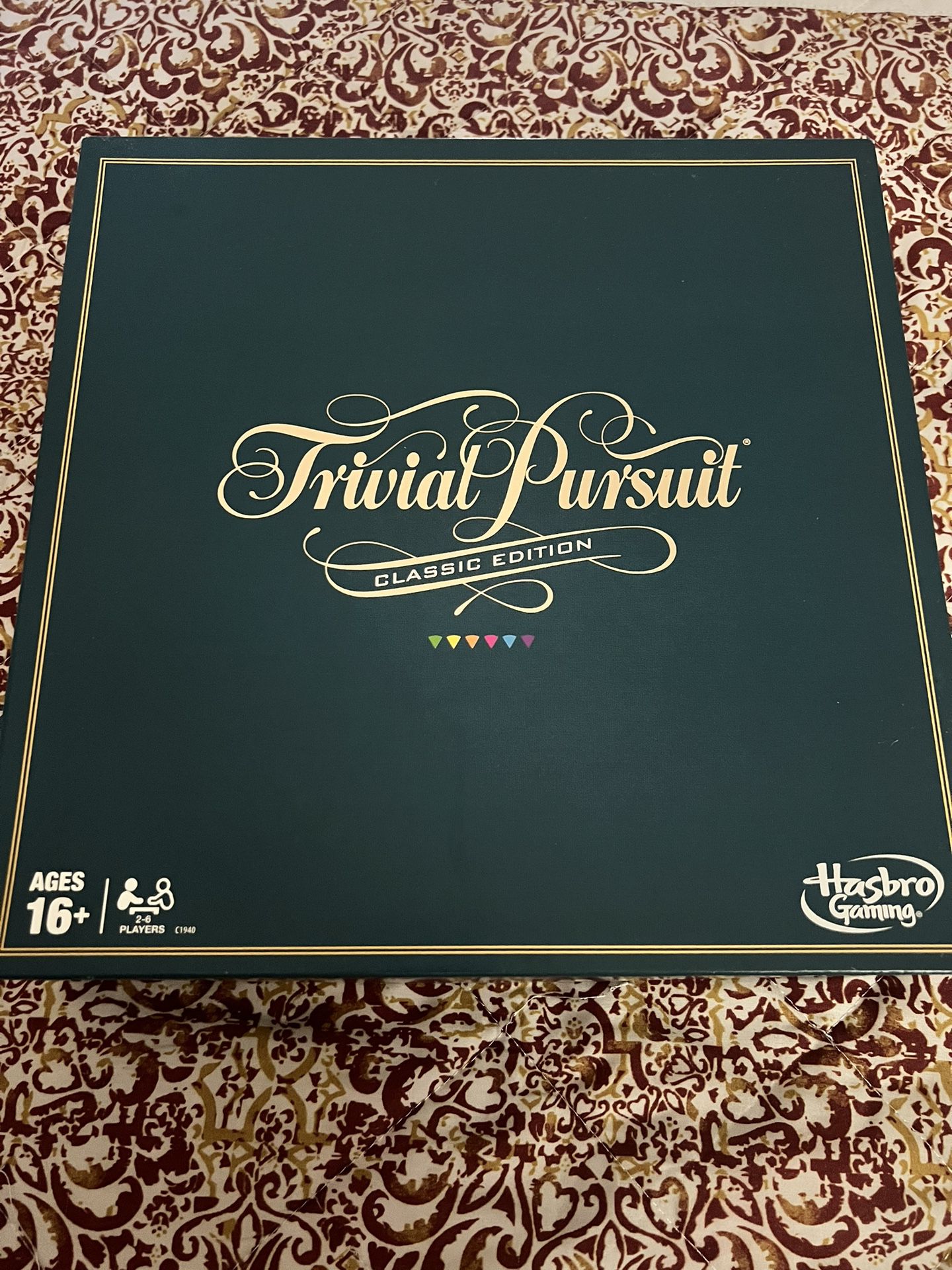 Trivial Pursuit Classic Edition Game