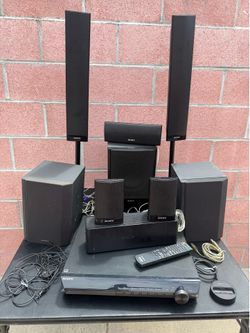 Sony Speaker system Complete all included $80