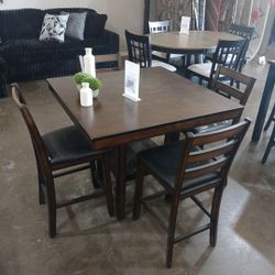 5 PC COUNTERHEIGHT DINING SET ASK FOR JOSE SE HABLA ESPAÑOL MARCAME Al 214-881-6021 