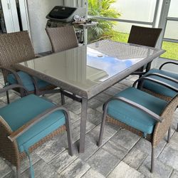 Worn Patio Set With 6 Chairs - Great Summer Refurb project