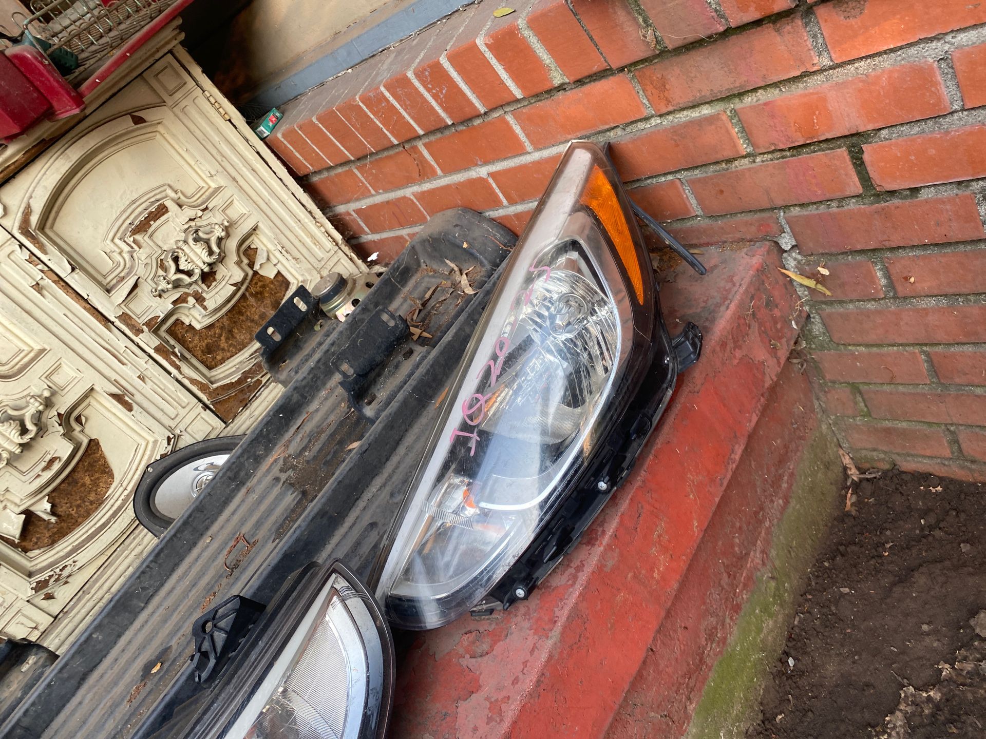 Hyundai sonata headlights