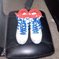 Used Wrestling Shoes/headgear 