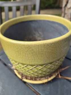 Concrete Star Embossed Square Planter