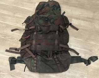 Genuine USGI Woodland Camo Large Field Pack Rucksack Internal Frame DJ Mfg SPM1C1-07-D-1560