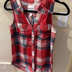 New York Laundry Red Plaid Tank - S