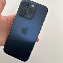 Buy an iPhone 15 Pro Max – Get FREE Apple Watch SE!