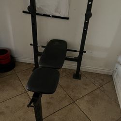 Gold’s Gym Weight Bench 
