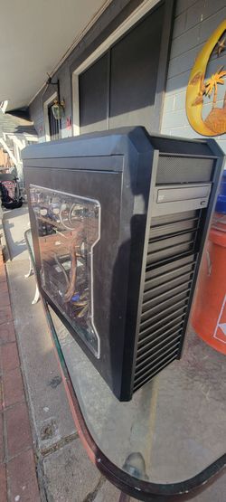 Custom Liquid-Cooled Gaming PC - GTX 1080 8GB | Core i7 | 12GB RAM | 2TB Storage