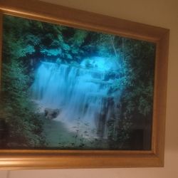 Waterfall Picture W/ Sounds, Plug -in