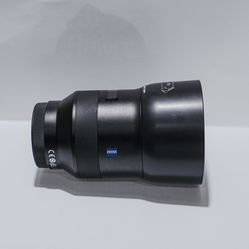 Lente ZEISS Batis 85 mm f/1.8 para cámaras sin espejo Sony con montura E, negro