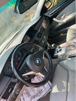 2009 BMW 528i