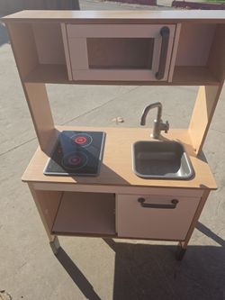 Kitchen 200 kids wood Expensvie Glendora