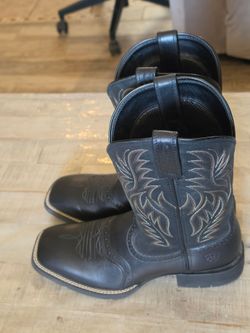 Ariat  boots  cowboy Boots