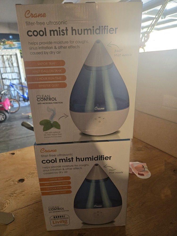 Crane Cool Mist Humidifier $15 Each Firm Price