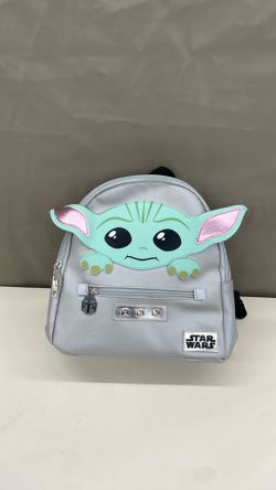 Baby Yoda Backpack. Item No 38 (Shopgoodwill)
