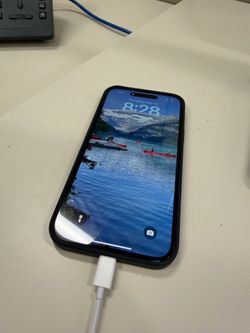iPhone 15 Plus black unblocked (128 gb)
