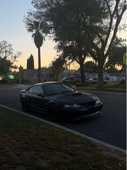 2004 Ford Mustang