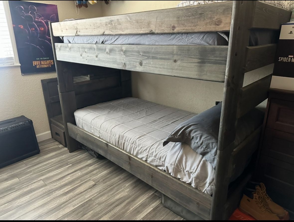 Twin Bunk beds Bedroom Set