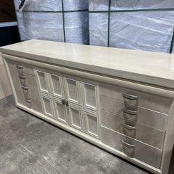 🪵 Modern Rustic Whitewashed 12-Drawer Dresser / Sideboard