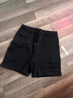 Essentials Shorts