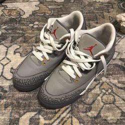 Jordan 3 Grey Size 6