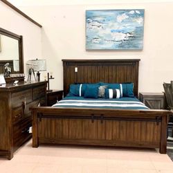 Lakeleigh Brown Panel Bedroom Set (Queen and King Bed Frame