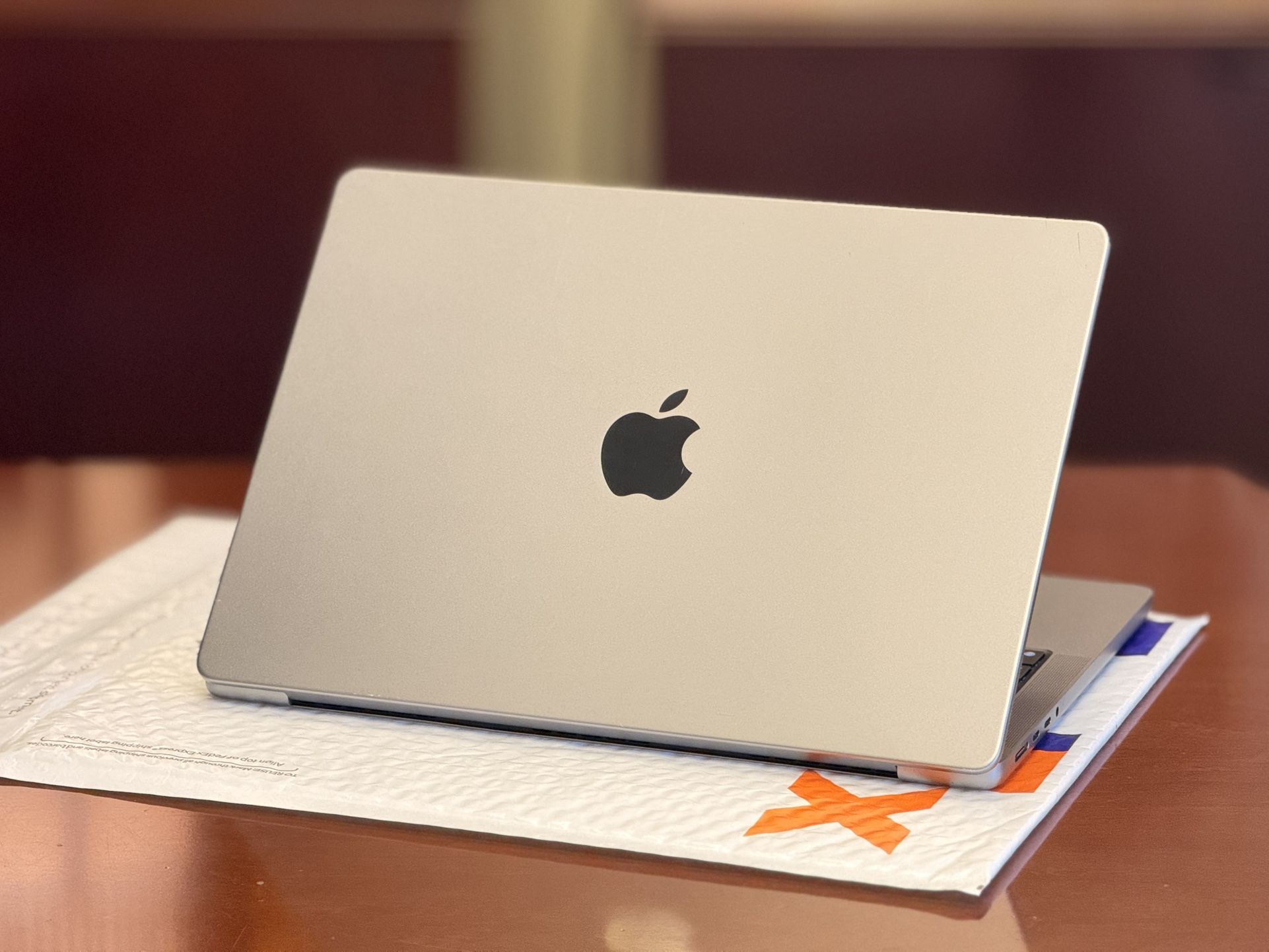 Apple MacBook Pro 14 inch M1 Pro chip