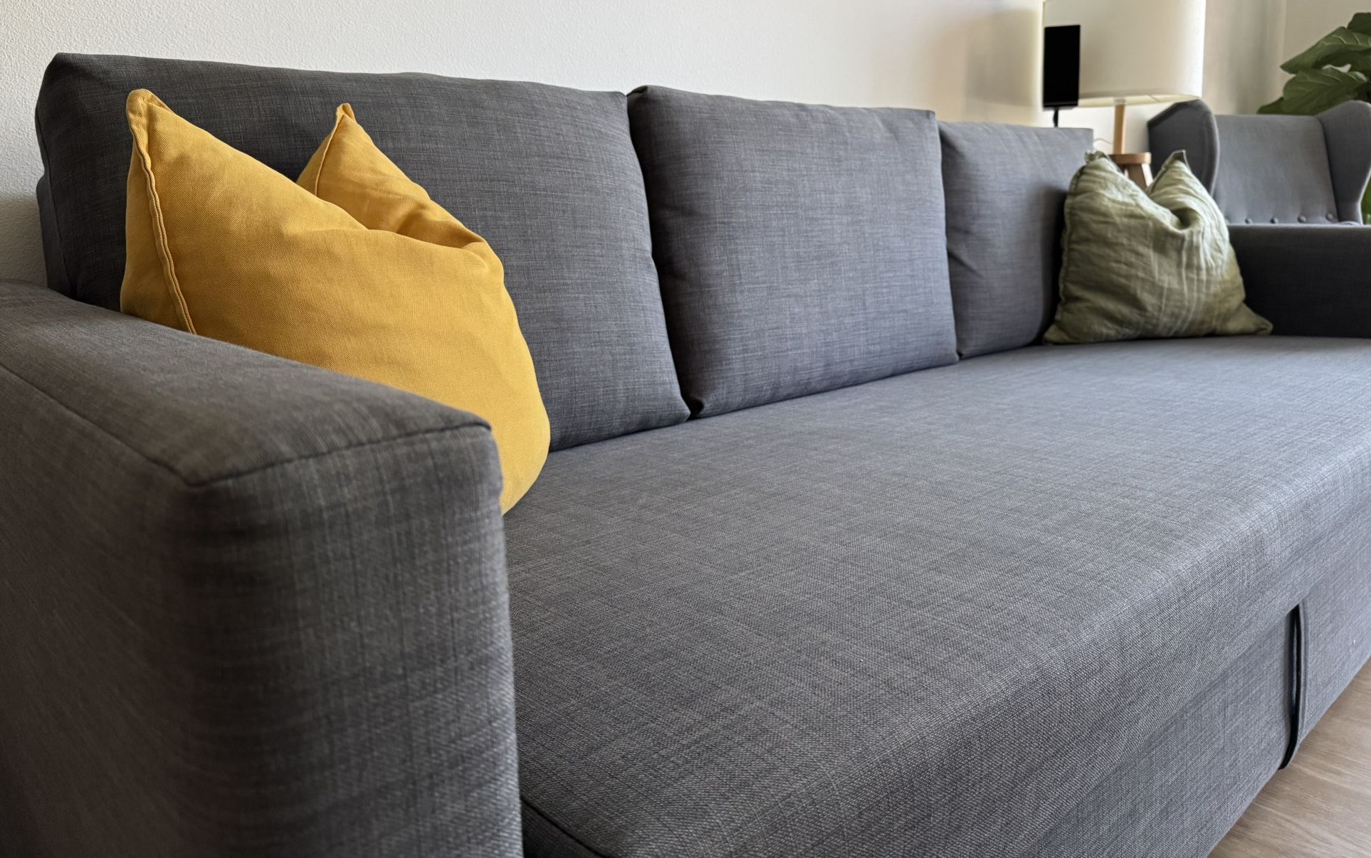 IKEA FRIHETEN Sleeper Sofa – Dark Gray – Very Good Condition ($799 New)