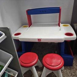 Toddler Desk 