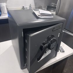 SentrySafe Floor Safe