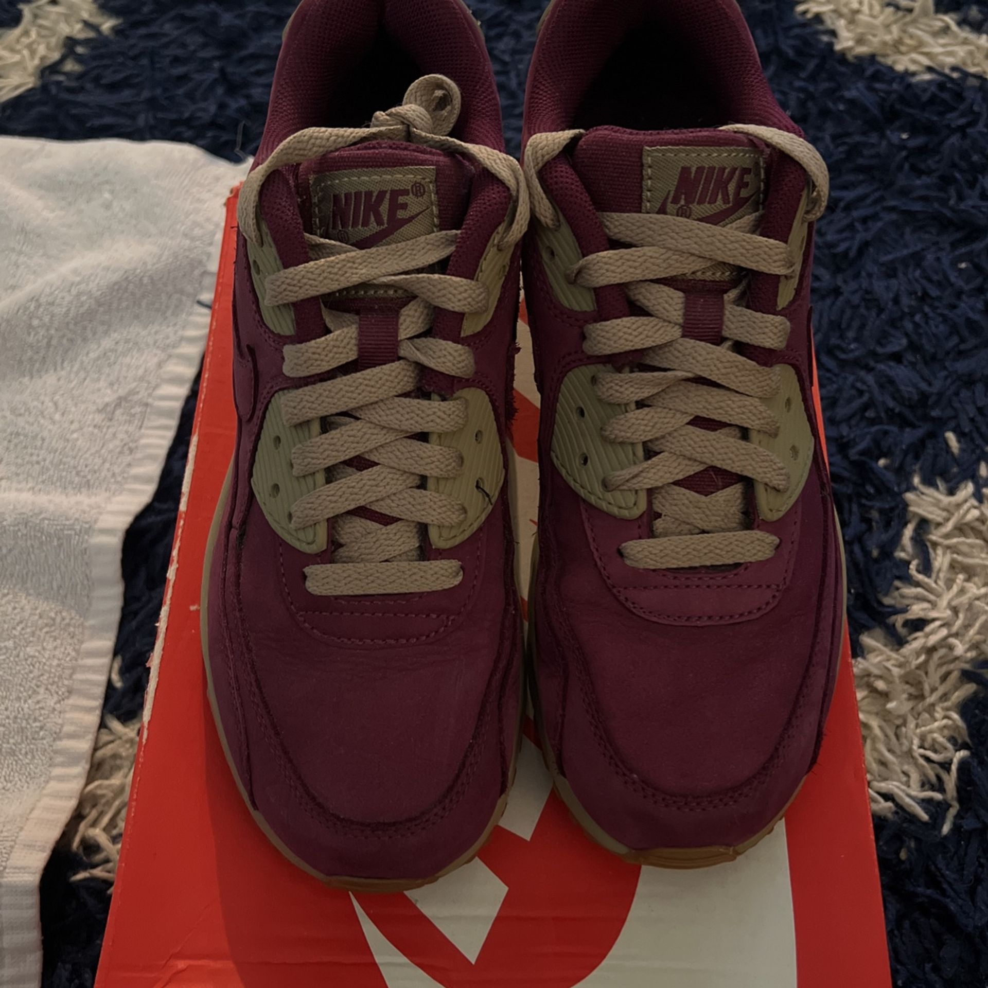 Airmax 90 Size 6y