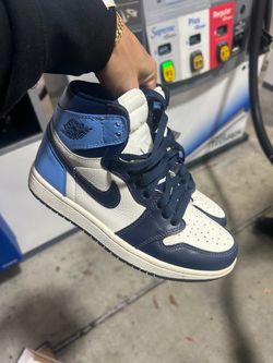 Air Jordan 1 Retro High OG Sneakers
